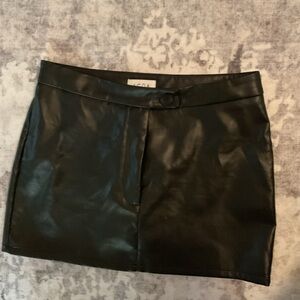 Chic Black Faux Leather Mini Skirt